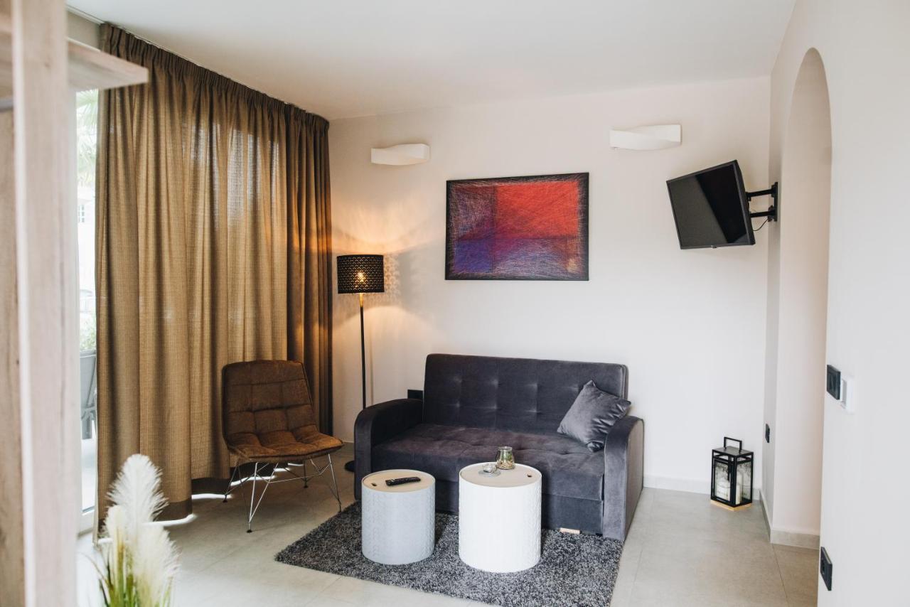Stay In The Very Heart Of Porec - 50M To The Beach Eksteriør billede