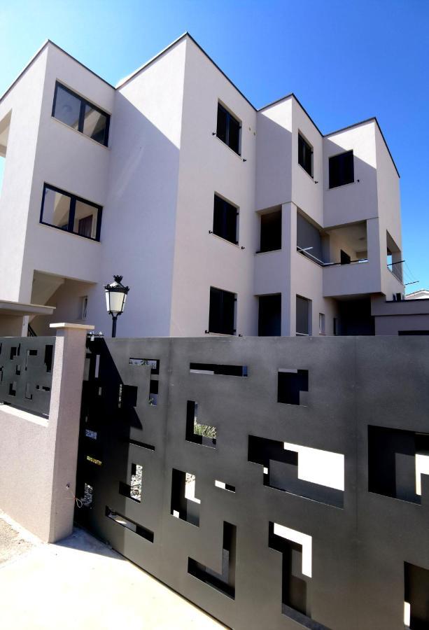 Stay In The Very Heart Of Porec - 50M To The Beach Eksteriør billede