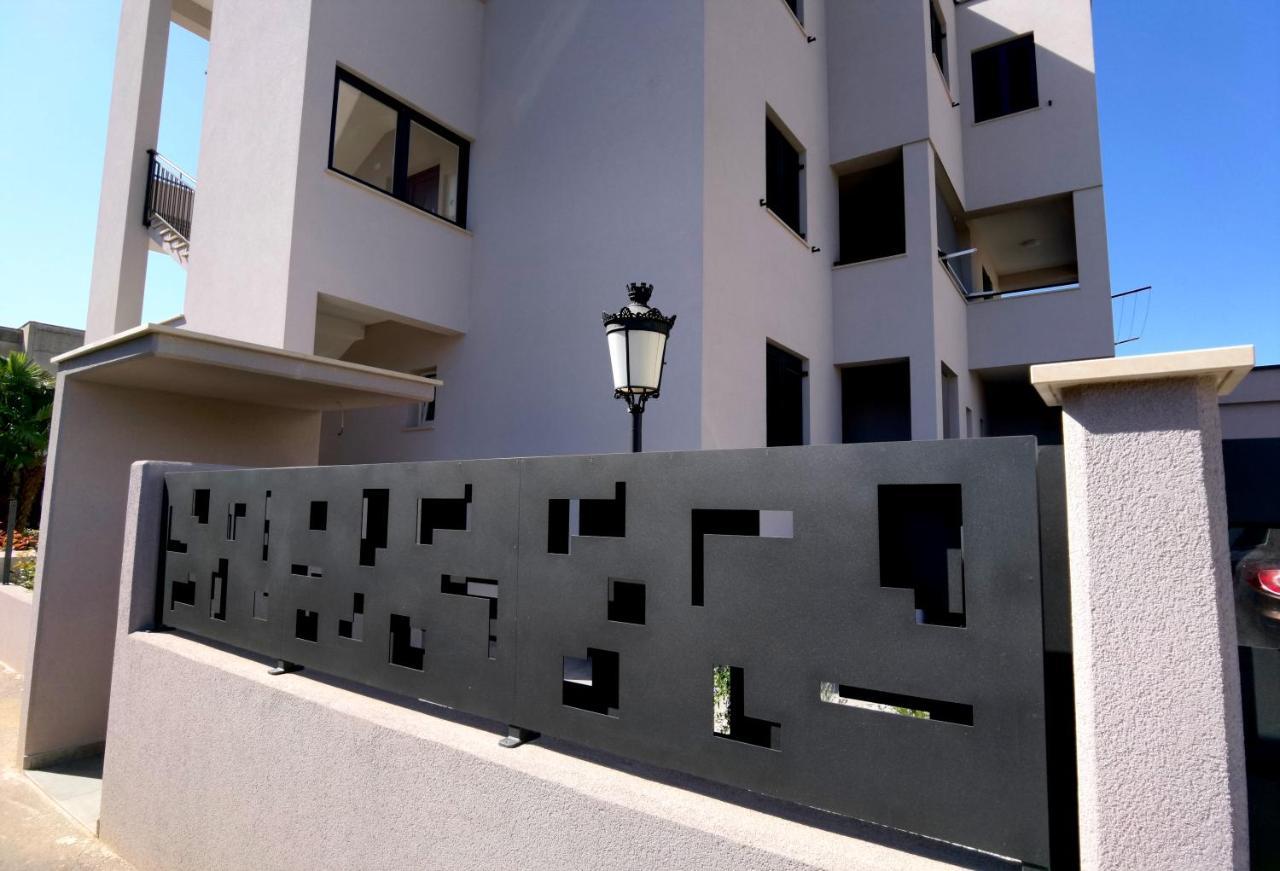 Stay In The Very Heart Of Porec - 50M To The Beach Eksteriør billede