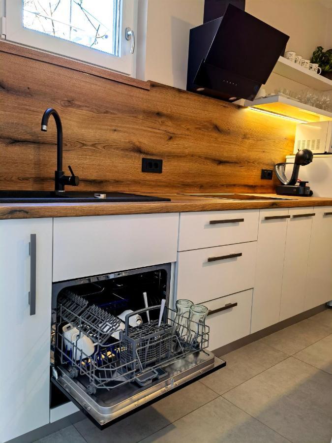 Stay In The Very Heart Of Porec - 50M To The Beach Eksteriør billede