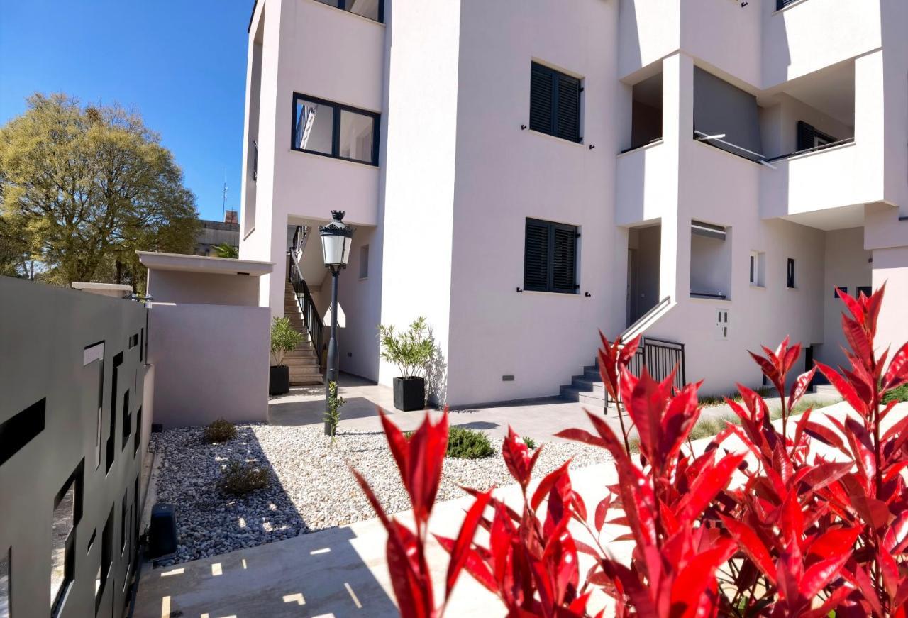Stay In The Very Heart Of Porec - 50M To The Beach Eksteriør billede